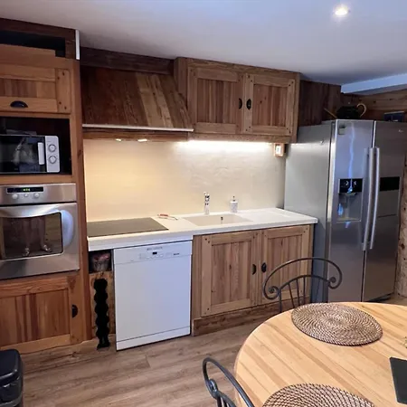 La Dorbluche Duplex 10-11 Person Apartment *